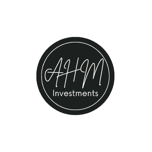 Minimalist simple Initial logo - Andrew Millecam